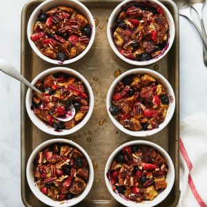 Berry bread puddings in white cups