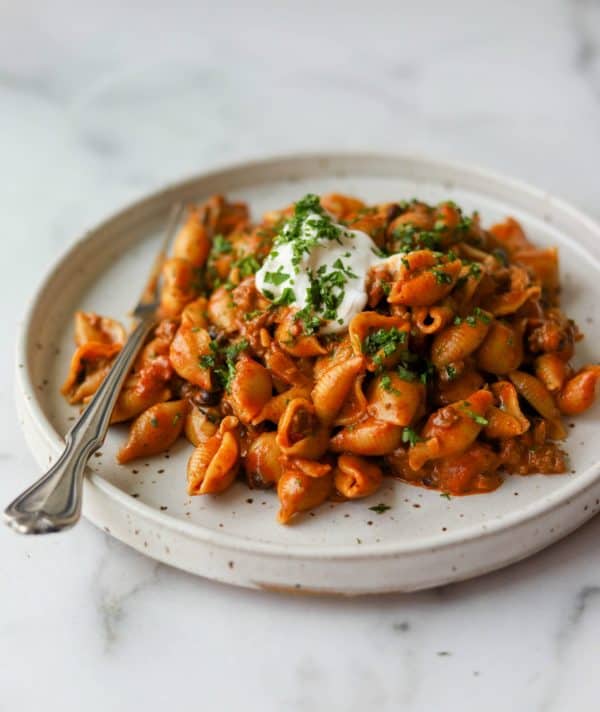 One Pot Cheesy Taco Pasta - The Healthy Epicurean