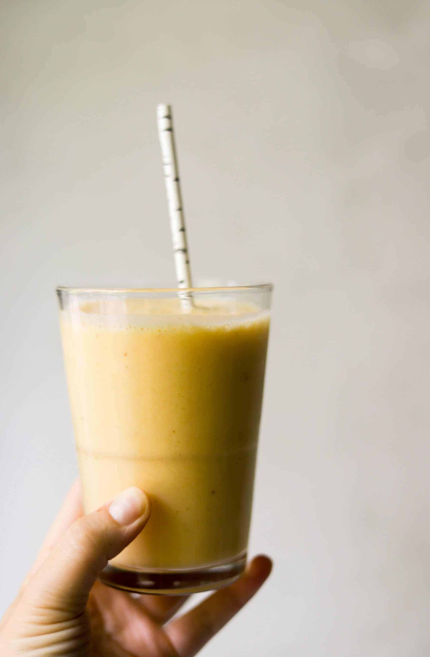 Banana Peach Smoothie - The Healthy Epicurean