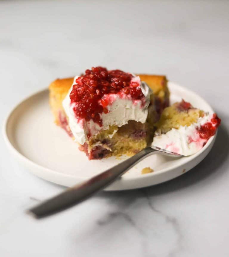 Summer Raspberry Cake